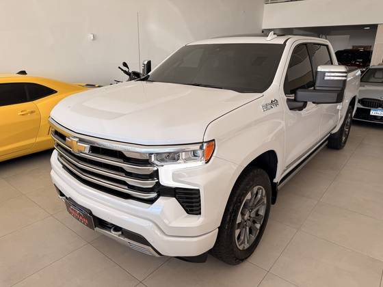 CHEVROLET SILVERADO 5.3 V8 GASOLINA 1500 HIGH COUNTRY 4X4 AUTOMÁTICO